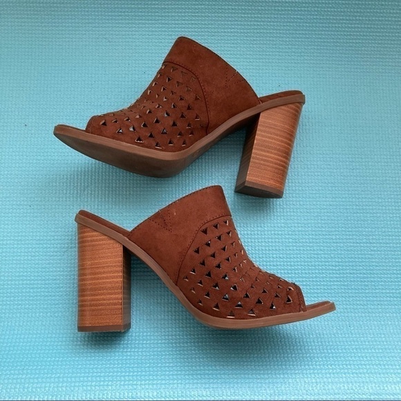 Route 66 Ripley Mule Sandal Brown faux suede size 8m - Picture 6 of 8